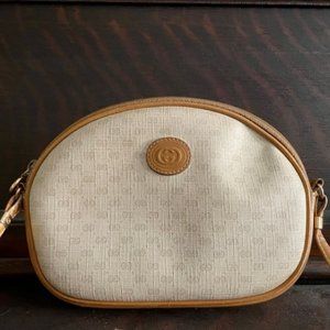 Vintage Gucci Logo Purse